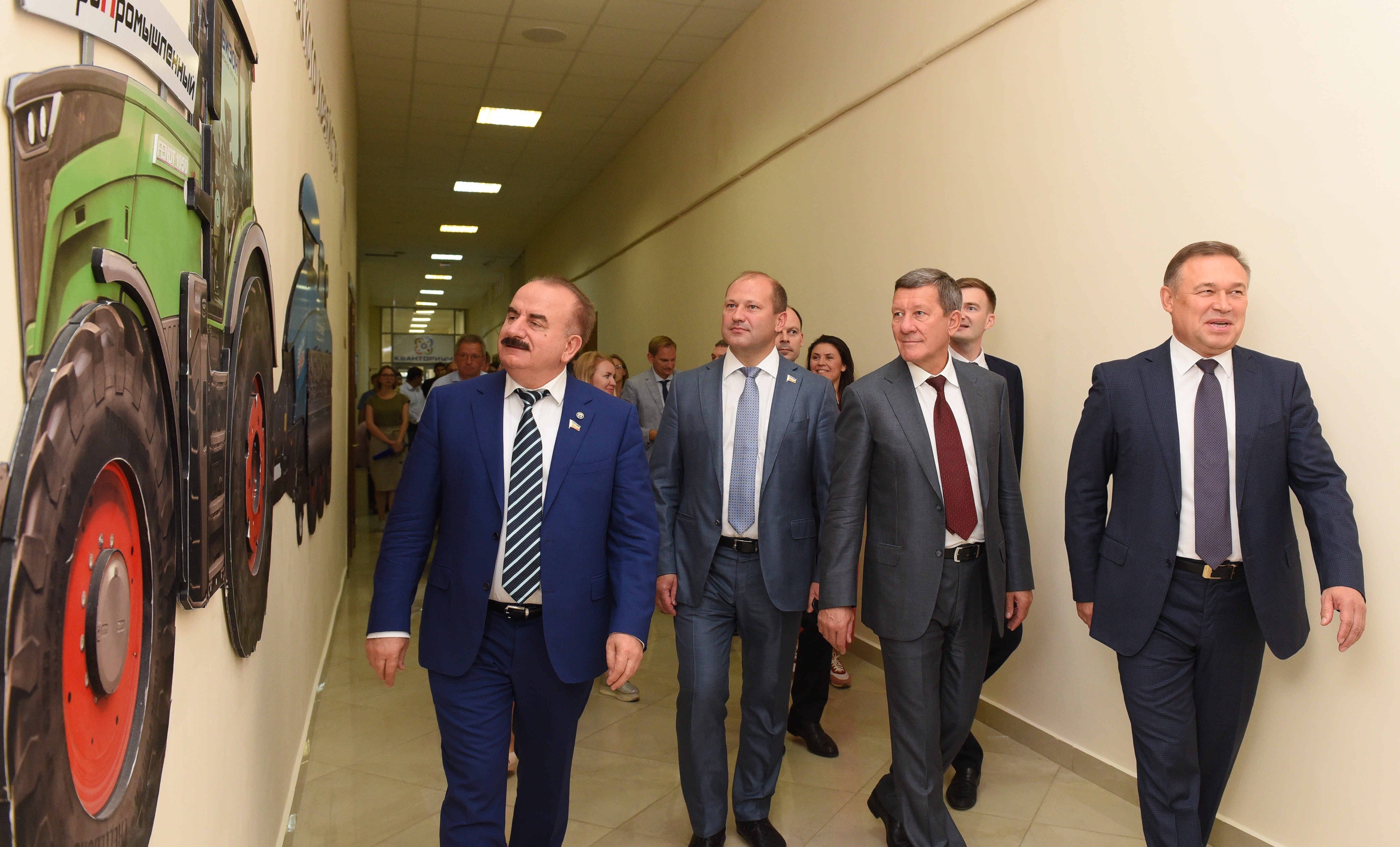 The company Bizon and DSTU opened a training classroom of modern agriculture
