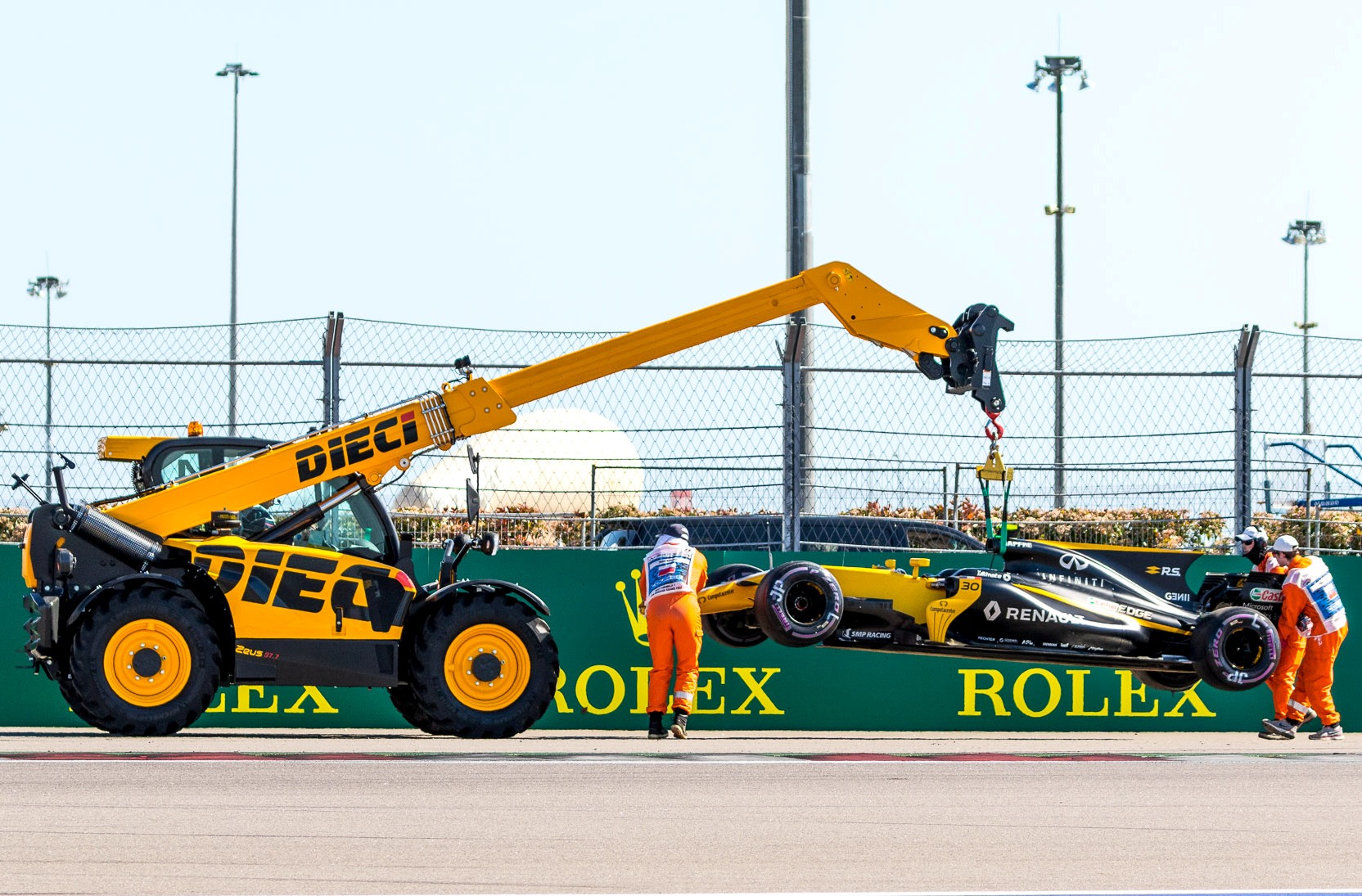 The company Bizon will provide telescopic loaders Dieci to organizers race "Formula 1" in Sochi 