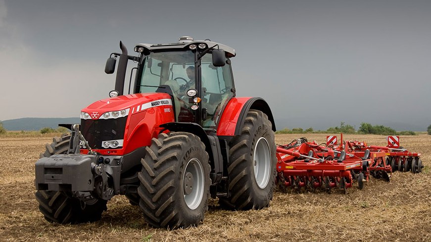 Бизон поставил шесть тракторов Massey Ferguson группе компаний «Сюкден»