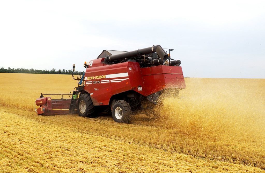The agricultural enterprises of the agrotechnological holding «Bizon» have completed the harvesting of early grain crops