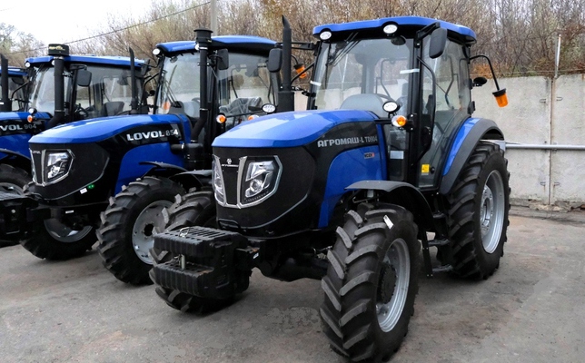 Колесный трактор Агромаш-L TD904