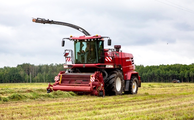 Кормоуборочный комбайн Gomselmash FS650